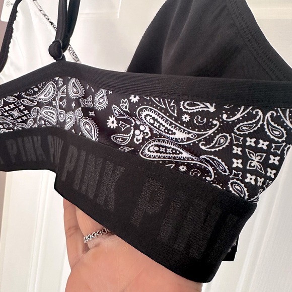 NWT VS PINK Razorback Sports Bra - Picture 5 of 7